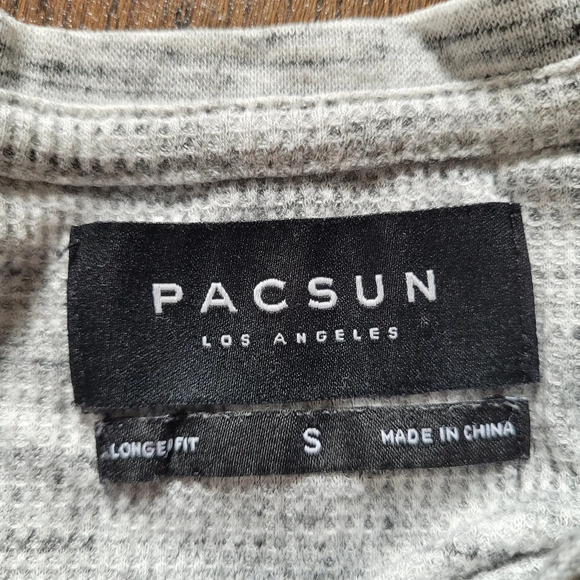 PACSUN Lounger Fit Gray Waffle Knit Hi-Low Short Sleeve T-shirt Size Women Small - Picture 8 of 9